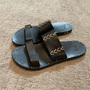 Beeks sandals, gently used.